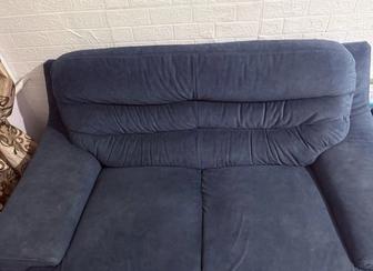 Диван продам