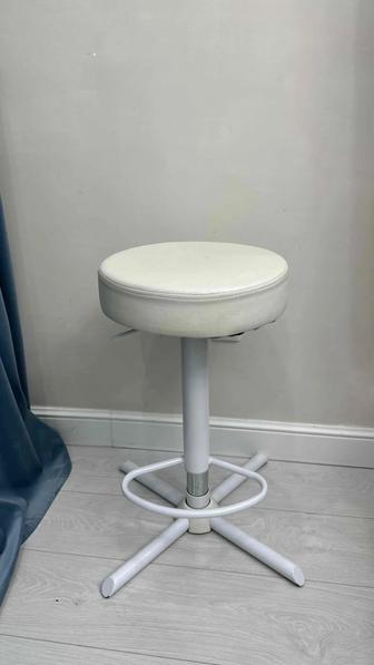 Барные стулья