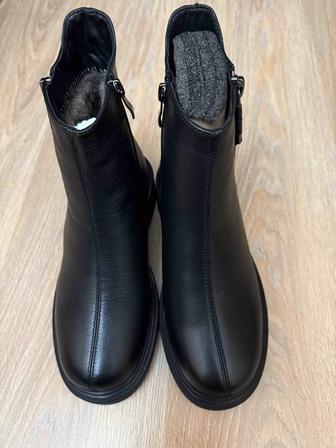 зимние новые сапожки