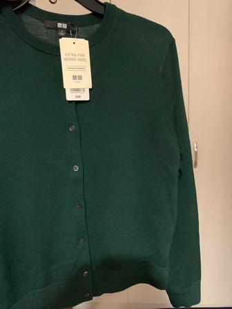 Кардиган Uniqlo L новый изумруд