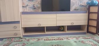 Продам консоли и тумбочку