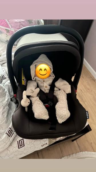 Продам автокресло