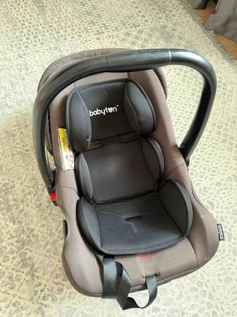 Продам автокресло