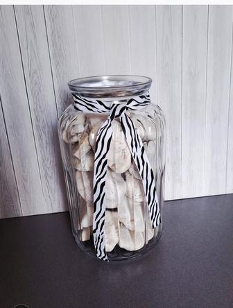 Ваза с декором Камни