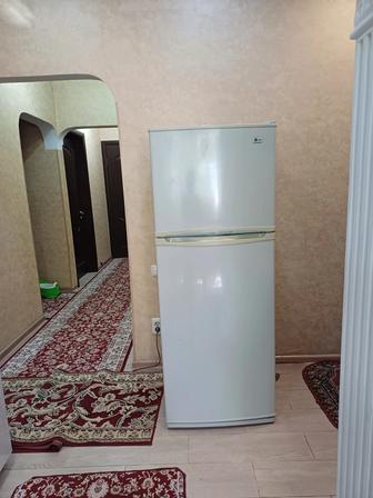 Продам двухкамерный холодильник -frost(самооттайка)Могу доставить