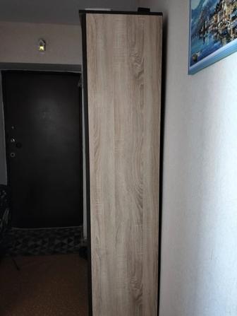 Продам прихожий шкаф в отличном состояний, связи с переездом.