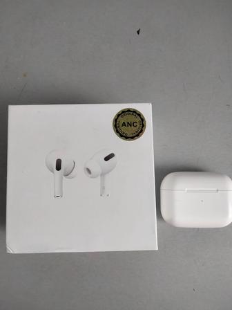 Продам наушники Airpods 3