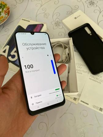 Samsung Galaxy A50 с коробкой и документами