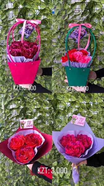 Вечные Розы из атласных лент