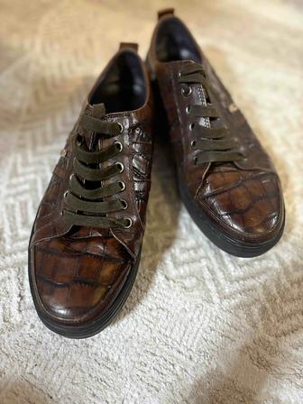 Продам туфли