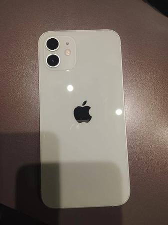 Продам срочно IPhone 12