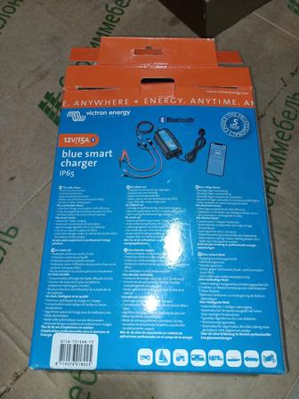 Зарядное устройство Victron Energy Blue Smart IP65 Charger 12/15