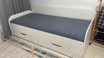 Продам кровать