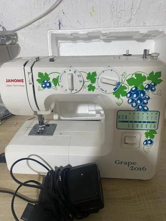 Швейную машина жаноме