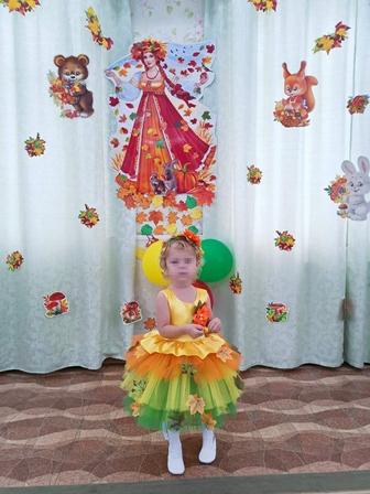 Продам платье на осенний бал