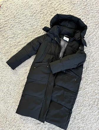 Продаю зимний пуховик