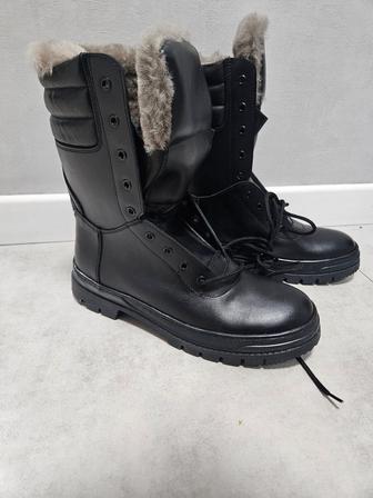 Продам берцы