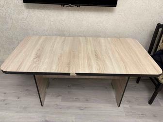 Продам обеденный стол