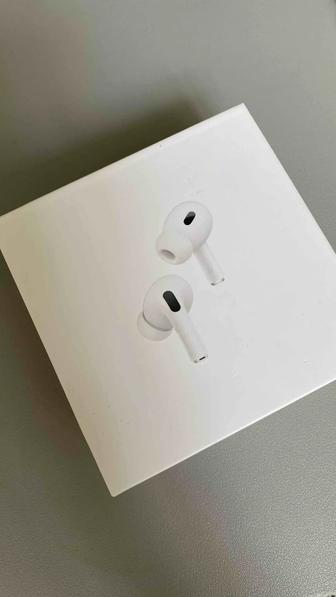 Продам новые наушники Apple AirPods Pro 2nd generation MagSafe в упаковке