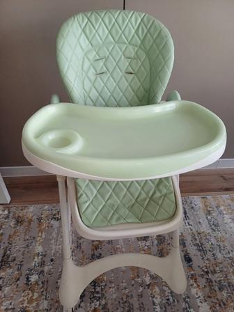Стульчик для кормления хорошего качество