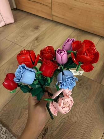 Продам Лего цветы