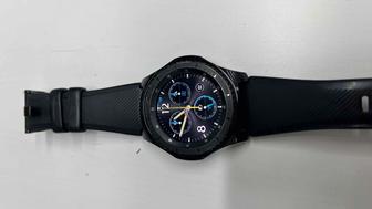 Смарт Часы (Smart Watch) Samsung Gear S3 в отличном состоянии