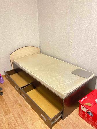 Продам кровать