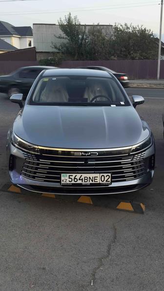 Аренда авто электрокар и гибрид