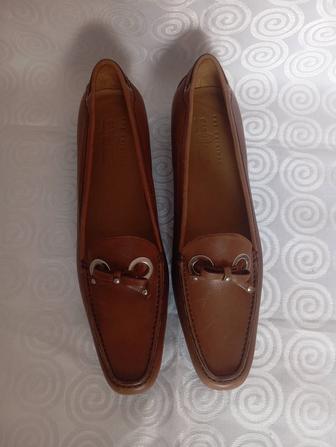 Женские туфли