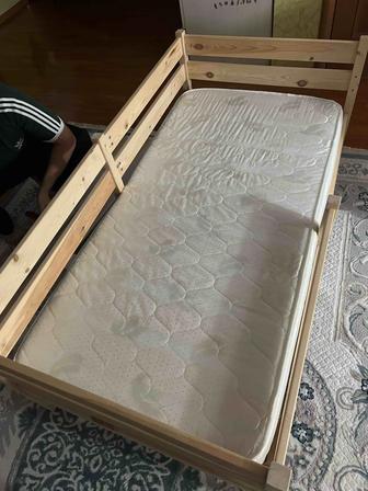 Продам детскую кровать
