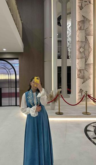 Казахская национальная одежда платье камзол