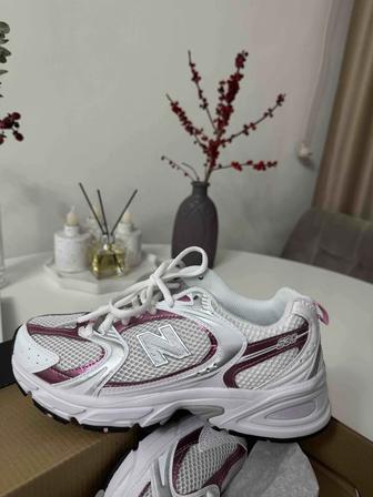 Продам новые кроссовки New balance 530 pink 37размер