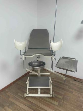 Продам гинекологическое кресло