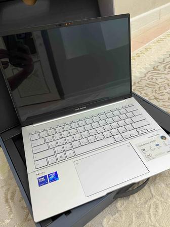 Продается ноутбук ASUS Zenbook