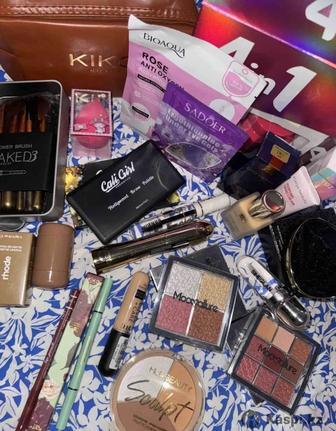 Beauty Box Deluxe 20 косметики Подарочный набор