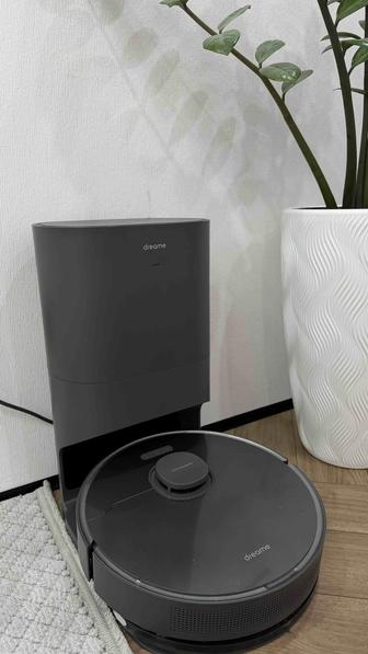 Робот-пылесос Dream