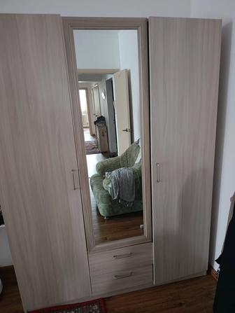 Продам шкаф платьеной