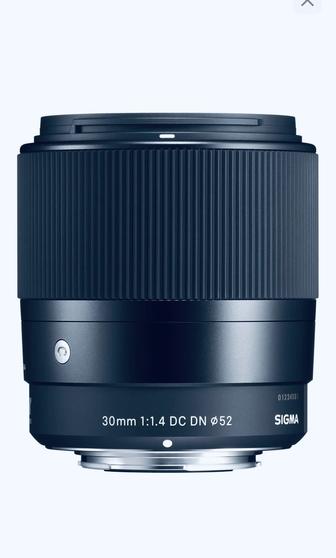 Продам объектив Sigma 30mm f/1.4 DC DN Contemporary Sony E.