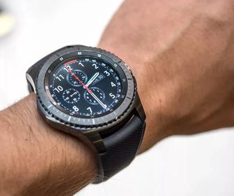 Умные часы Samsung Gear S3 Frontier, в хорошем состоянии