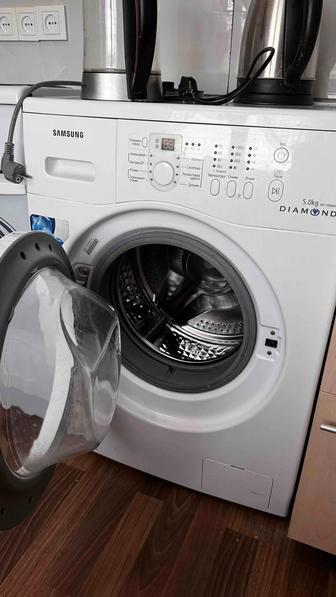 Продам стиральную машину