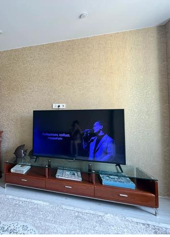 Продам тумбу под телевизор