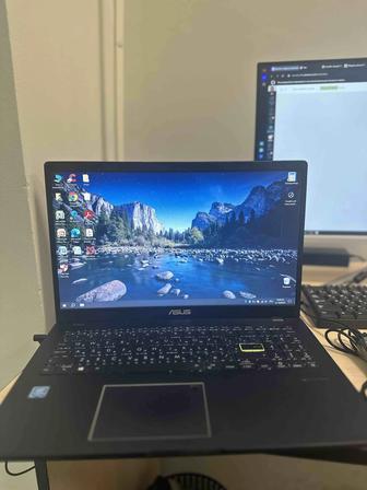 Продам ноутбук Asus хорошем состоянии