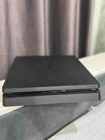 Продам Sony PlayStation 4