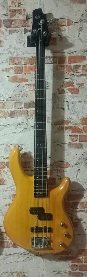 Бас гитара Cort