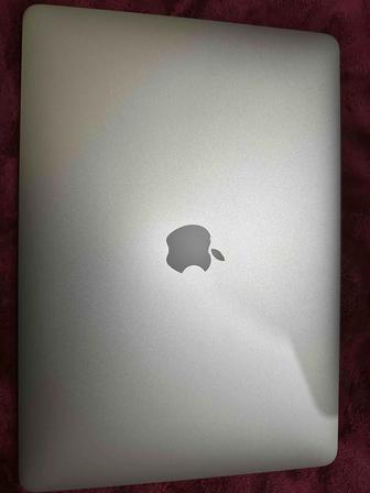 MacBook