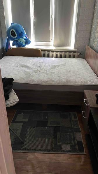 Продам 2х спальную кровать