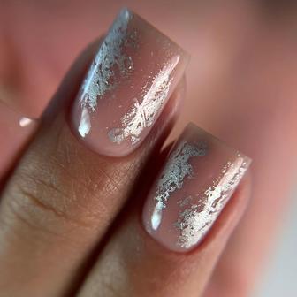 Маникюр и педикюр