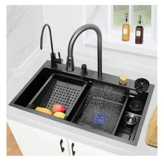 Кухонная мойка 75х45х25 см, нержавеющая сталь, тон черный