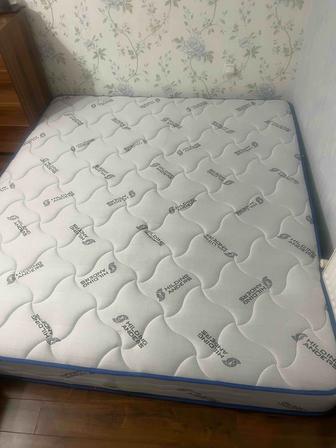 Матрас б/у