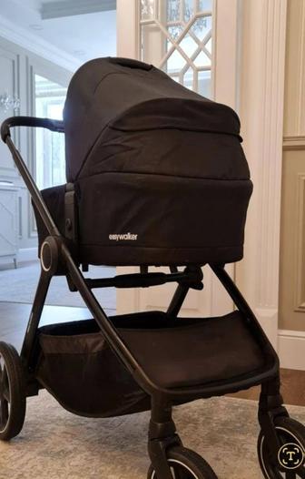 Продам детскую коляску EASY WALKER CHARLIE